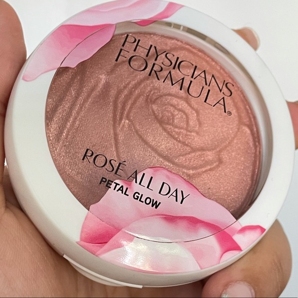 ⭐️ 2/$15 Physicians formula: rosé all day petal glow - Picture 1 of 2